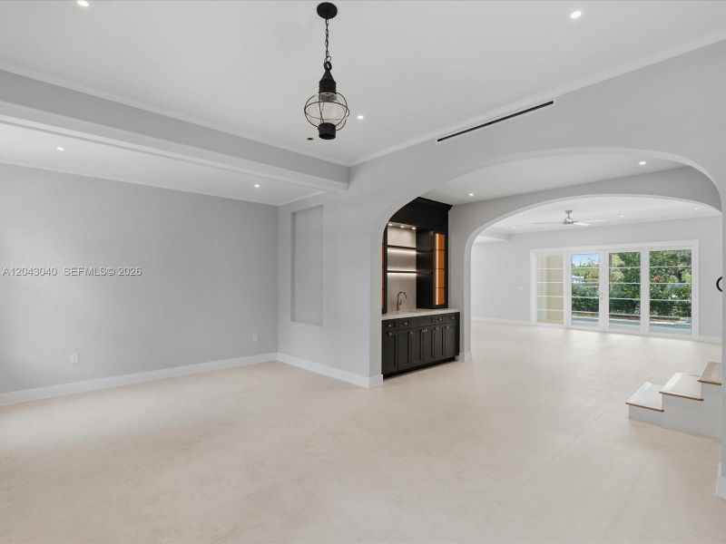 Spacious, unfurnished interior of a new home in , South Miami (Image 21).