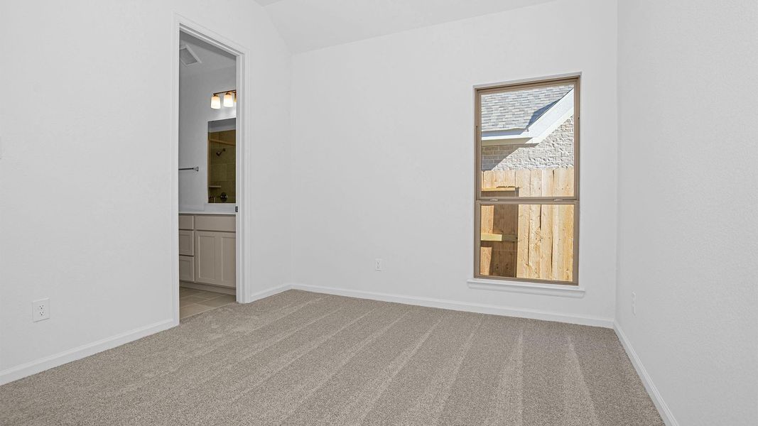 Spacious, unfurnished interior of a new home in Stonecreek Estates 50', Richmond (Image 13).