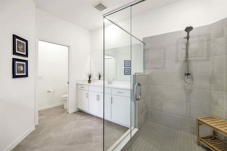 Furnished interior view inside a new home in , Punta Gorda (Image 4).