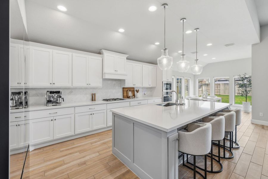 Furnished interior view inside a new home in Riceland, Mont Belvieu (Image 9).
