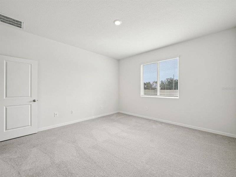 Spacious, unfurnished interior of a new home in Oakfield Trails - Classic Series, Parrish (Image 19). Spacious, unfurnished interior of a new home in Oakfield Trails - Classic Series, Parrish (Image 19).