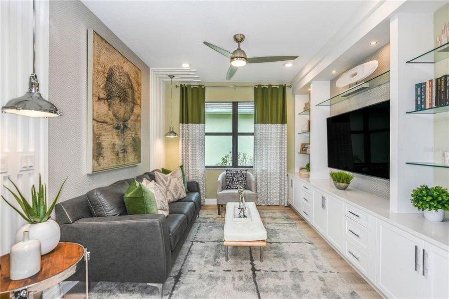 Furnished interior view inside a new home in Cresswind Lakewood Ranch, Lakewood Ranch (Image 19). Furnished interior view inside a new home in Cresswind Lakewood Ranch, Lakewood Ranch (Image 19).