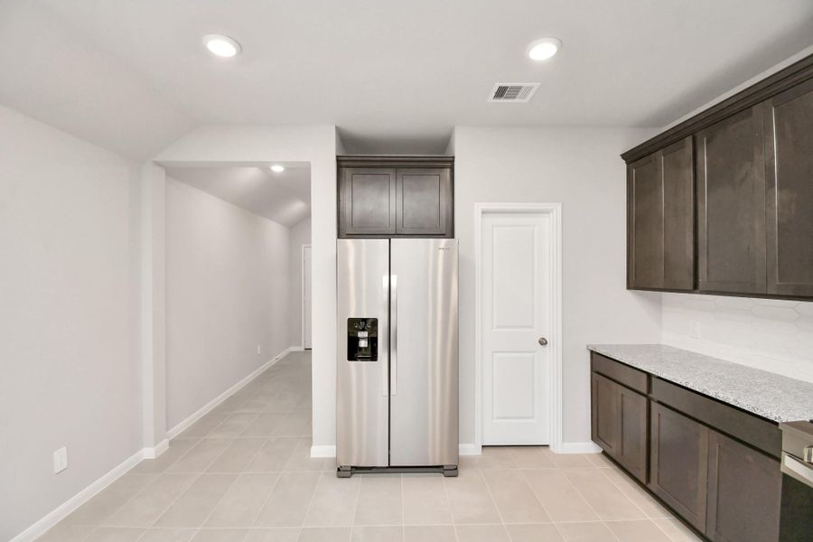 Furnished interior view inside a new home in Montgomery Ridge: Founders Collection, Montgomery (Image 4).