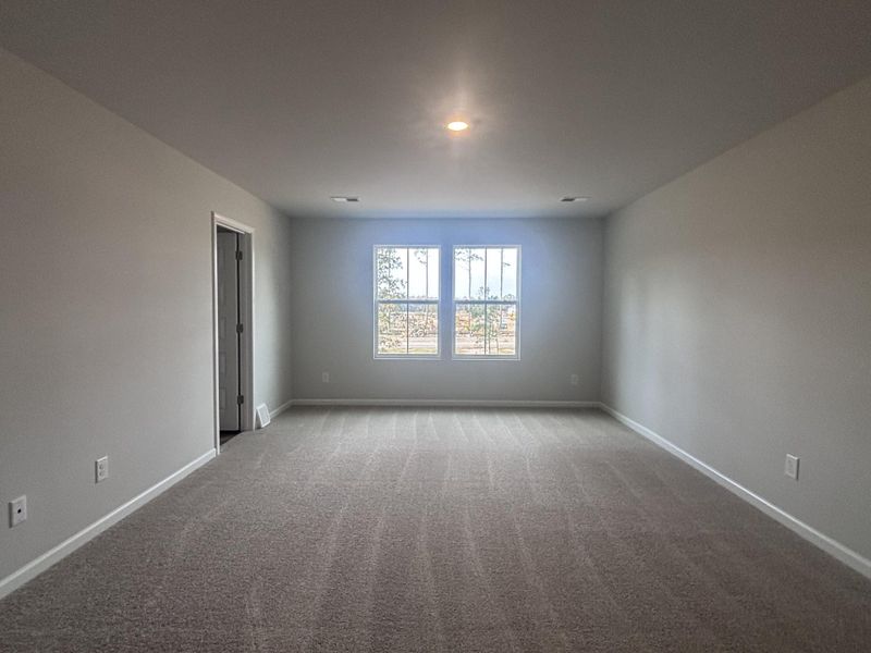 Spacious, unfurnished interior of a new home in Lindera Preserve at Cane Bay Plantation: Townhomes, Summerville (Image 18). Spacious, unfurnished interior of a new home in Lindera Preserve at Cane Bay Plantation: Townhomes, Summerville (Image 18).