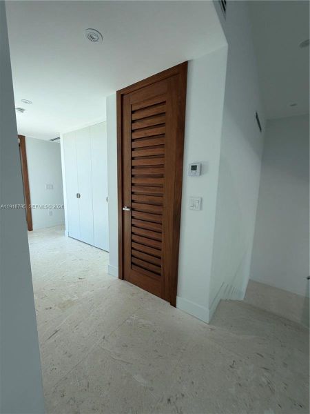 Image 21 of a home in .