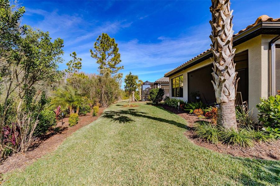 Exterior details and patio area of a home in , Wesley Chapel (Image 3). Exterior details and patio area of a home in , Wesley Chapel (Image 3).
