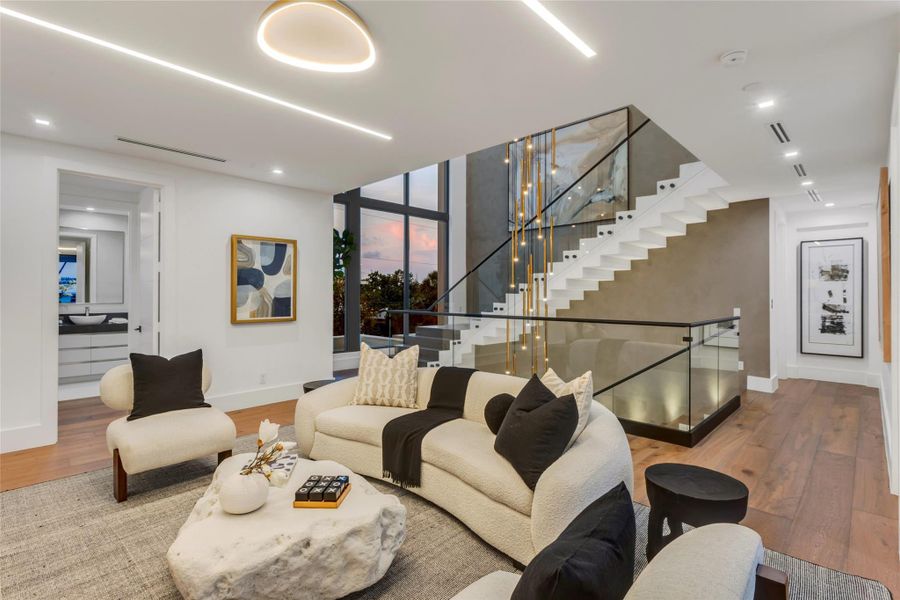 Furnished interior view inside a new home in , Fort Lauderdale (Image 38). Furnished interior view inside a new home in , Fort Lauderdale (Image 38).