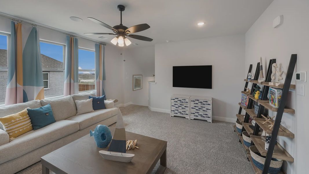 Furnished interior view inside a new home in Las Lomas, Forney (Image 25).