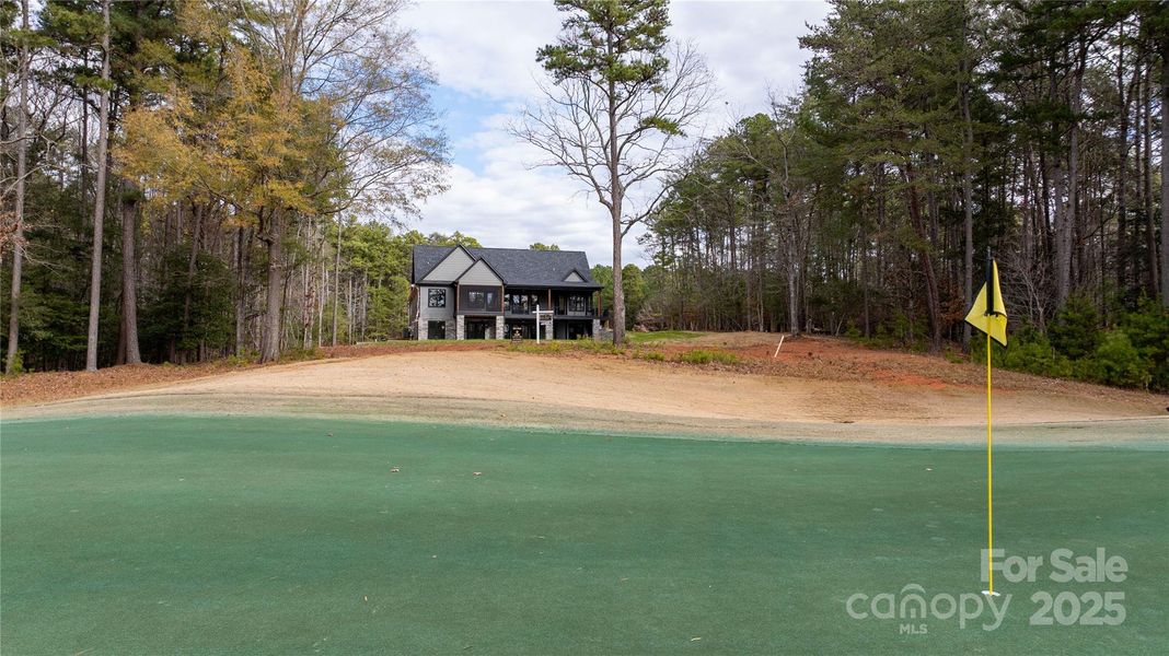 Image 40 of a home in .