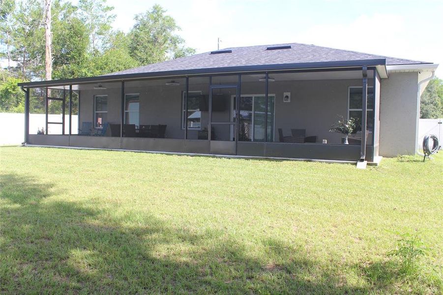 Exterior details and patio area of a home in , Ocala (Image 15). Exterior details and patio area of a home in , Ocala (Image 15).