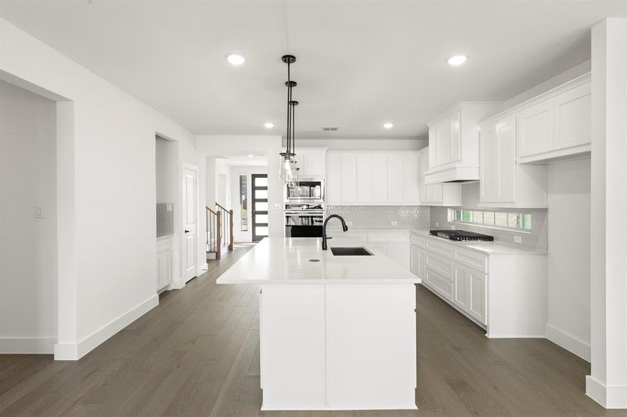 12. 8511 Great Stone - Kitchen