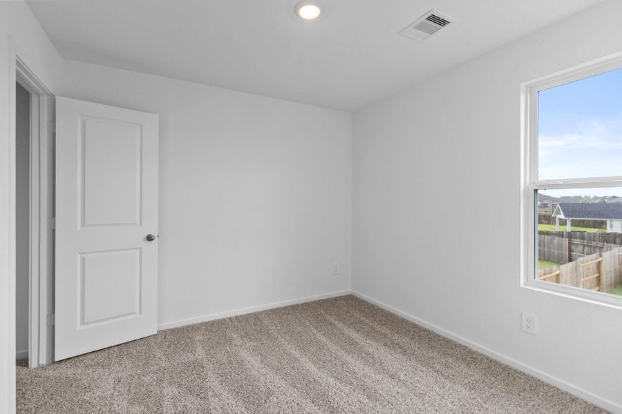 Spacious, unfurnished interior of a new home in Cypress Green, Hockley (Image 15).