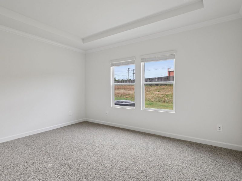 Spacious, unfurnished interior of a new home in Nelson's Creek, Mocksville (Image 14).