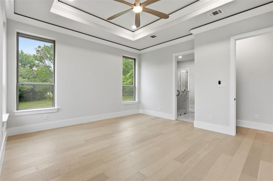 Spacious, unfurnished interior of a new home in , Granbury (Image 31). Spacious, unfurnished interior of a new home in , Granbury (Image 31).