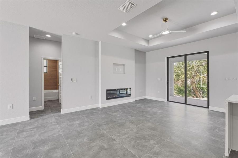 Spacious, unfurnished interior of a new home in , North Port (Image 16).