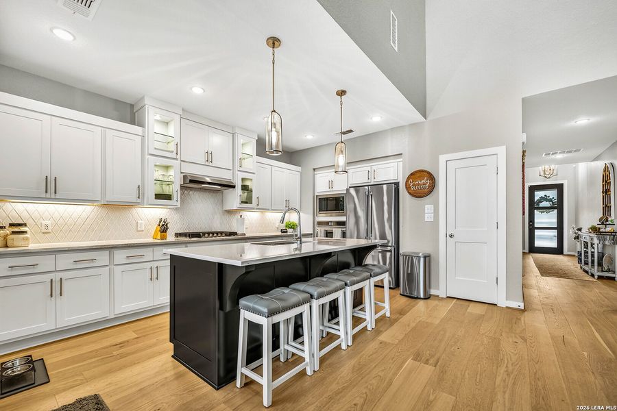 Furnished interior view inside a new home in Meyer Ranch, New Braunfels (Image 36).
