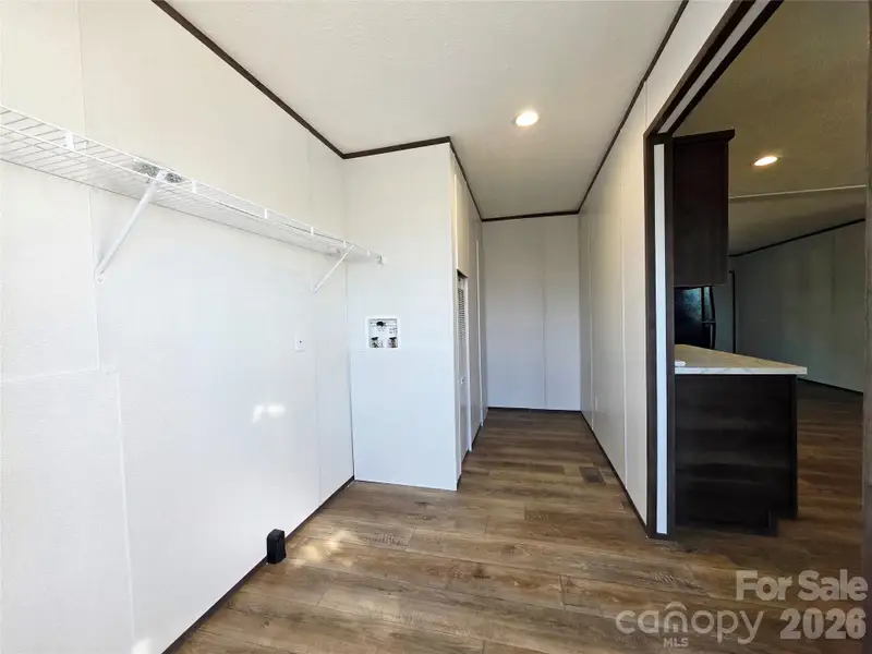 Spacious, unfurnished interior of a new home in , Taylorsville (Image 5).