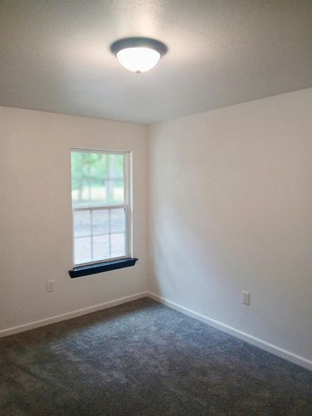 Spacious, unfurnished interior of a new home in , Liberty (Image 19).