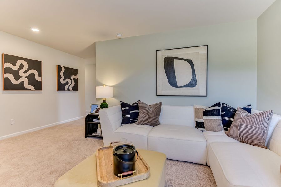 Upper Flex Room