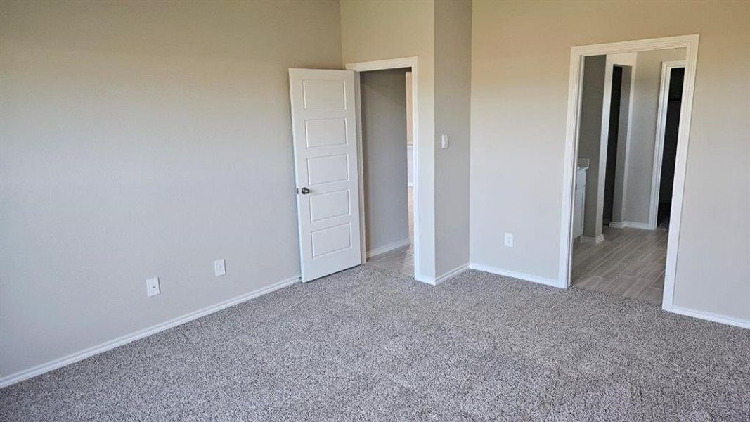 Spacious, unfurnished interior of a new home in Monarch at the Meadows, Ponder (Image 14). Spacious, unfurnished interior of a new home in Monarch at the Meadows, Ponder (Image 14).