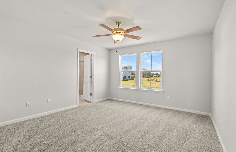 Spacious, unfurnished interior of a new home in Crestview, Spartanburg (Image 15). Spacious, unfurnished interior of a new home in Crestview, Spartanburg (Image 15).