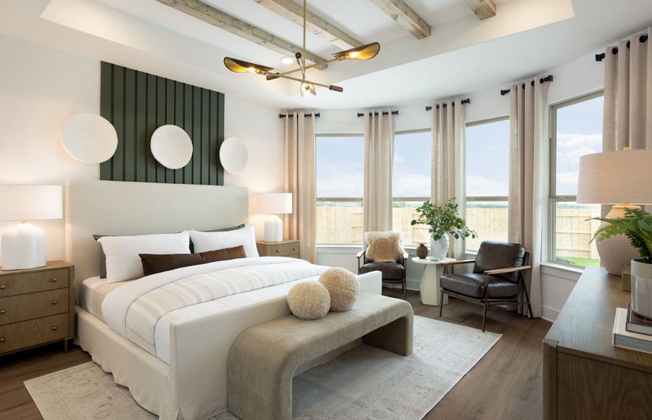 Representative furnished interior of a home built from the Hamilton by Pulte Homes in Sunfield, Mustang Ridge (Image 18).