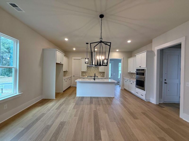 Image 20 of a home in .