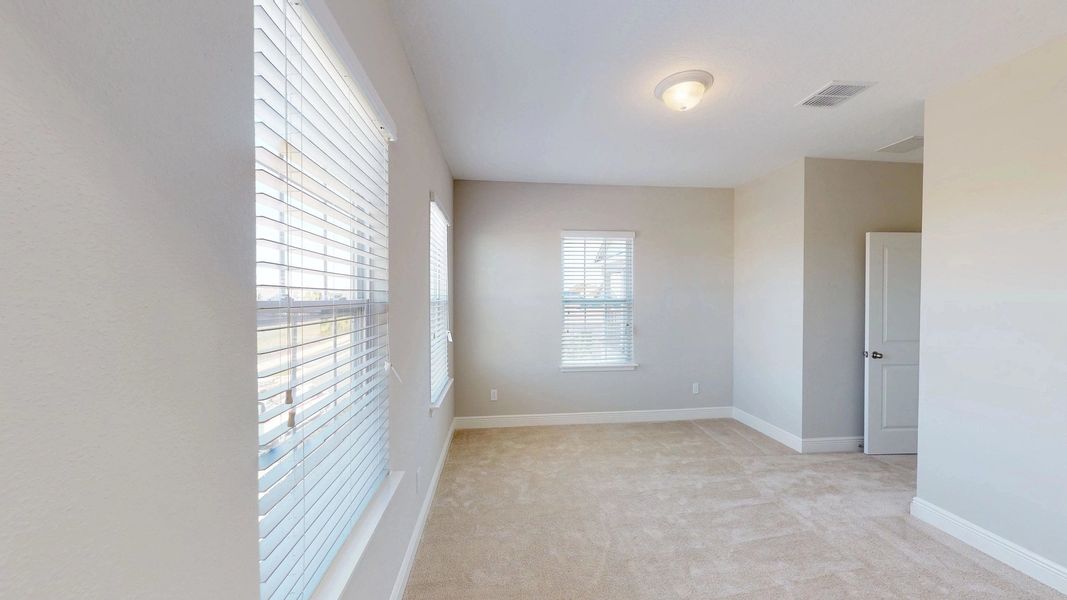 Representative unfurnished interior of a home built from the Essex by Ashton Woods in Northlake Estate, Winter Garden (Image 12). Representative unfurnished interior of a home built from the Essex by Ashton Woods in Northlake Estate, Winter Garden (Image 12).