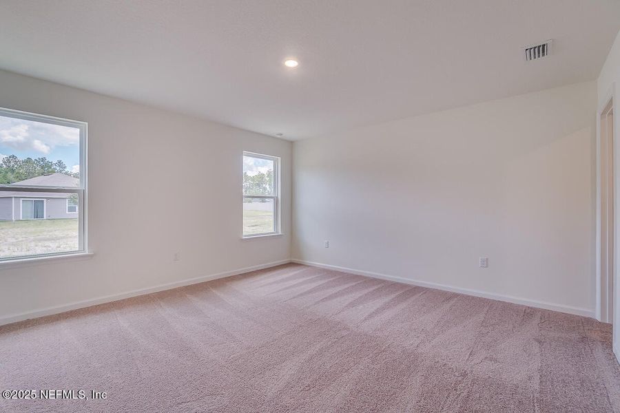 Spacious, unfurnished interior of a new home in , Green Cove Springs (Image 17). Spacious, unfurnished interior of a new home in , Green Cove Springs (Image 17).