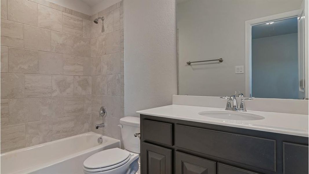 Furnished interior view inside a new home in Morningstar, Fort Worth (Image 15).