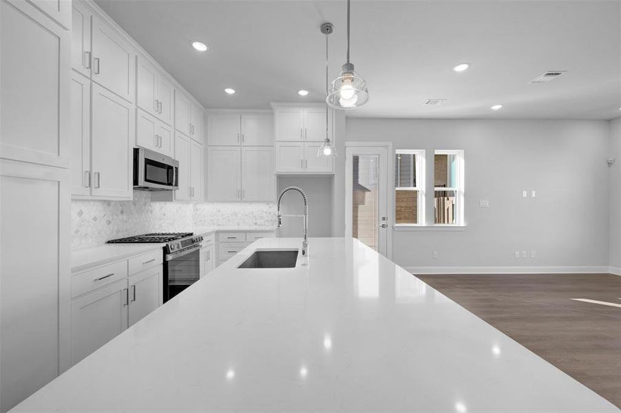 Furnished interior view inside a new home in Painted Tree Woodland West – Cottages, McKinney (Image 4).