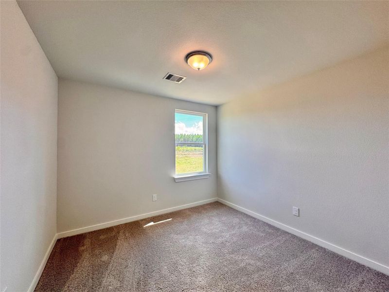 Spacious, unfurnished interior of a new home in Santa Fe, Cleveland (Image 14).