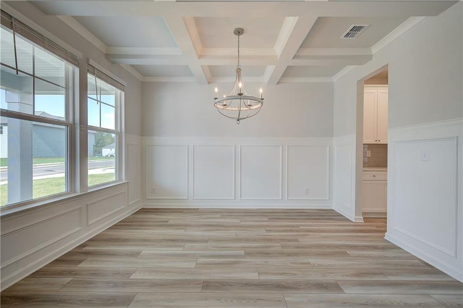 Spacious, unfurnished interior of a new home in Northcroft, Loganville (Image 20).
