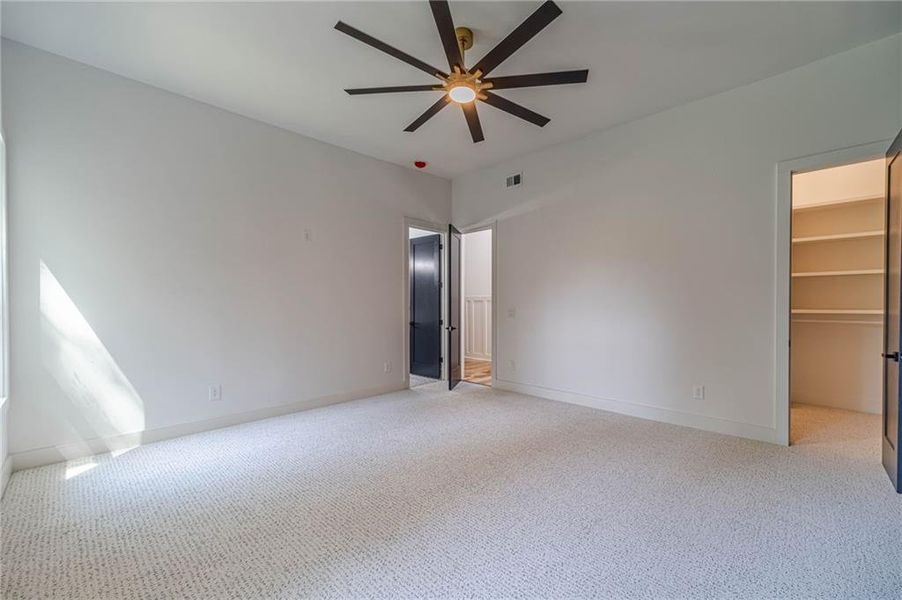 Spacious, unfurnished interior of a new home in , Flowery Branch (Image 43).