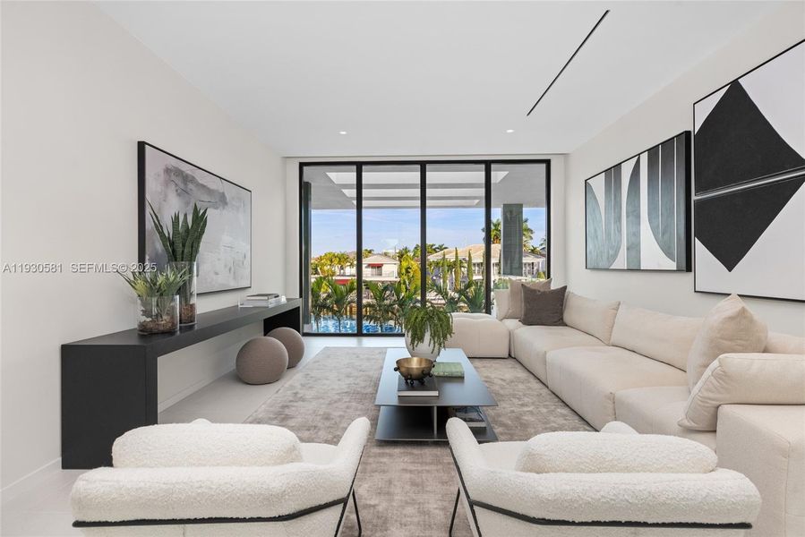 Furnished interior view inside a new home in , Fort Lauderdale (Image 6).