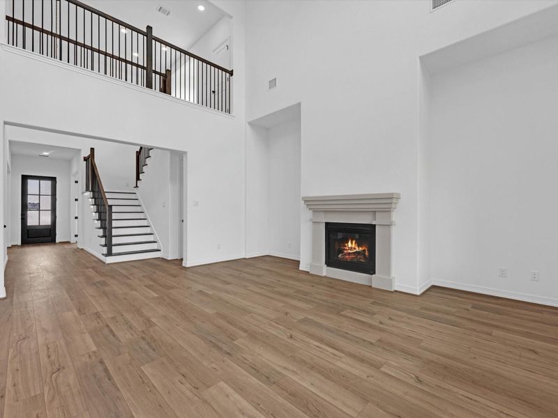 Spacious, unfurnished interior of a new home in Wildrye, Waller (Image 15).