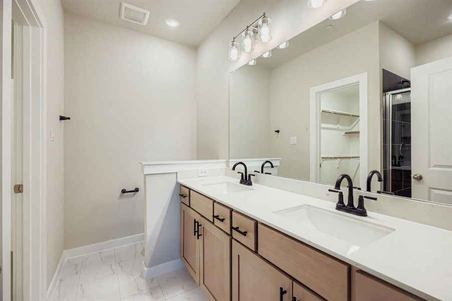 Furnished interior view inside a new home in , McKinney (Image 9).