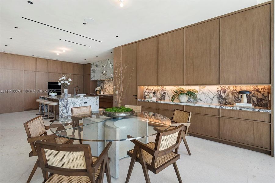 Image 72 of a home in .