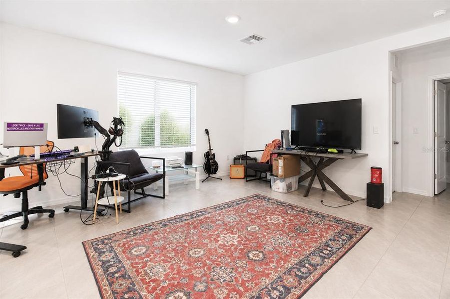 Furnished interior view inside a new home in Deerbrook, Land O' Lakes (Image 10).