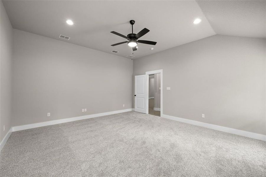 436 Hemet  Primary Suite2