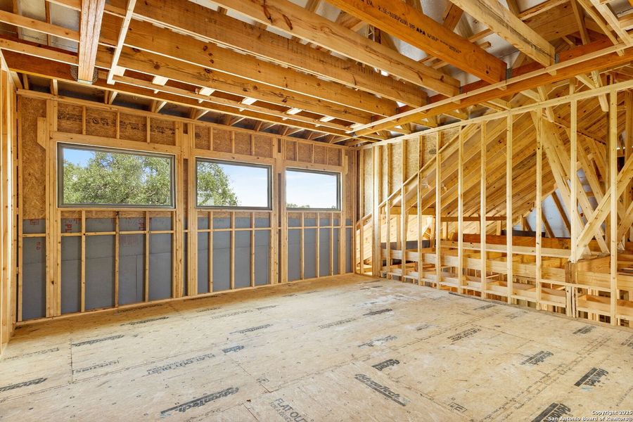 Spacious, unfurnished interior of a new home in , Spring Branch (Image 20).