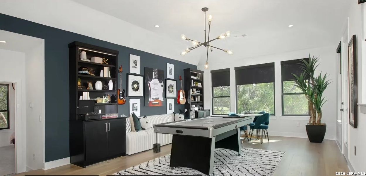 Furnished interior view inside a new home in Shavano Highlands, San Antonio (Image 8). Furnished interior view inside a new home in Shavano Highlands, San Antonio (Image 8).