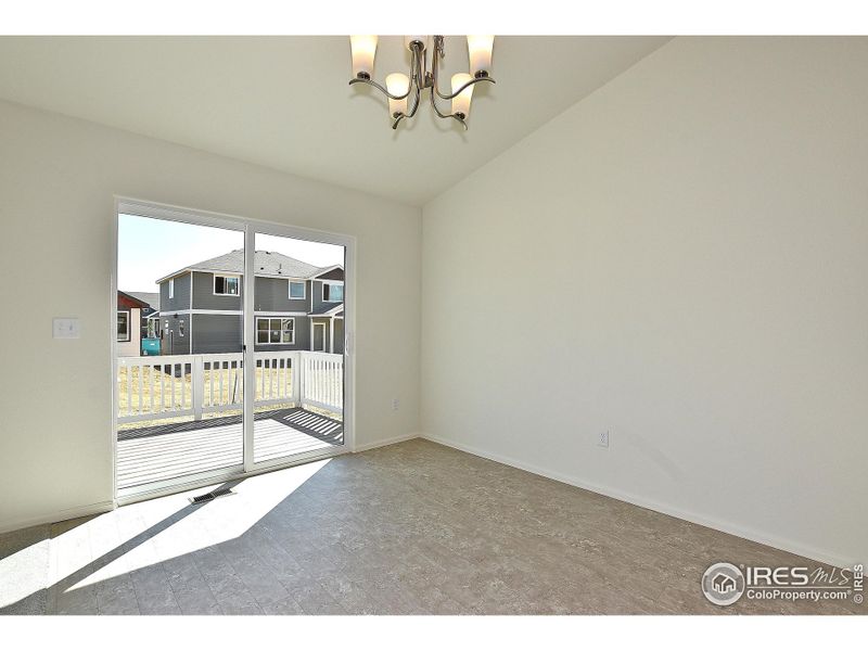 Spacious, unfurnished interior of a new home in Southridge, Johnstown (Image 27).