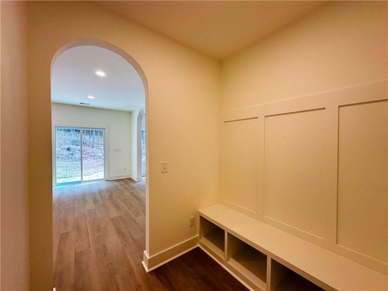 Spacious, unfurnished interior of a new home in , Dacula (Image 6).
