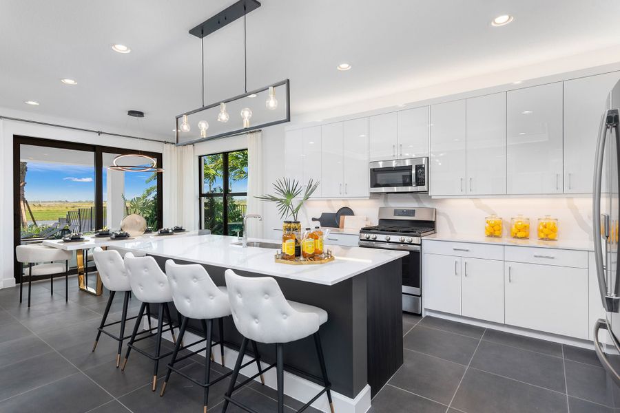 Representative furnished interior of a home built from the Palazzo by GL Homes in Valencia Parc at Riverland, Port St. Lucie (Image 8).