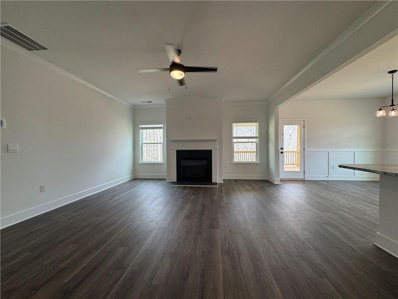 Spacious, unfurnished interior of a new home in Tuscany Hills, Douglasville (Image 33).