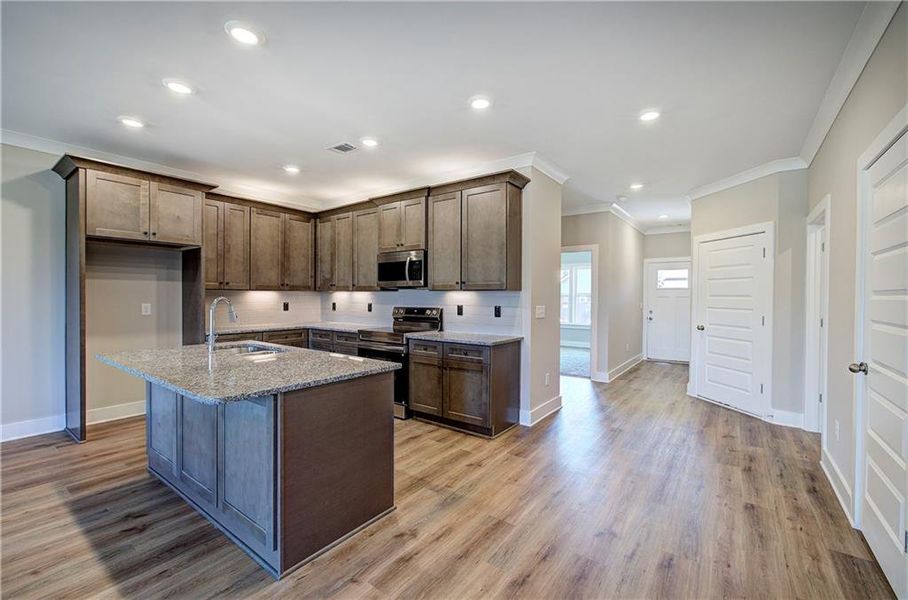 Furnished interior view inside a new home in , Cartersville (Image 7).