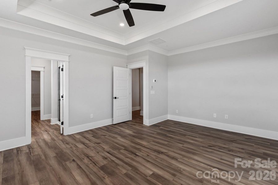 Spacious, unfurnished interior of a new home in Stoneridge Hills, Rock Hill (Image 14).