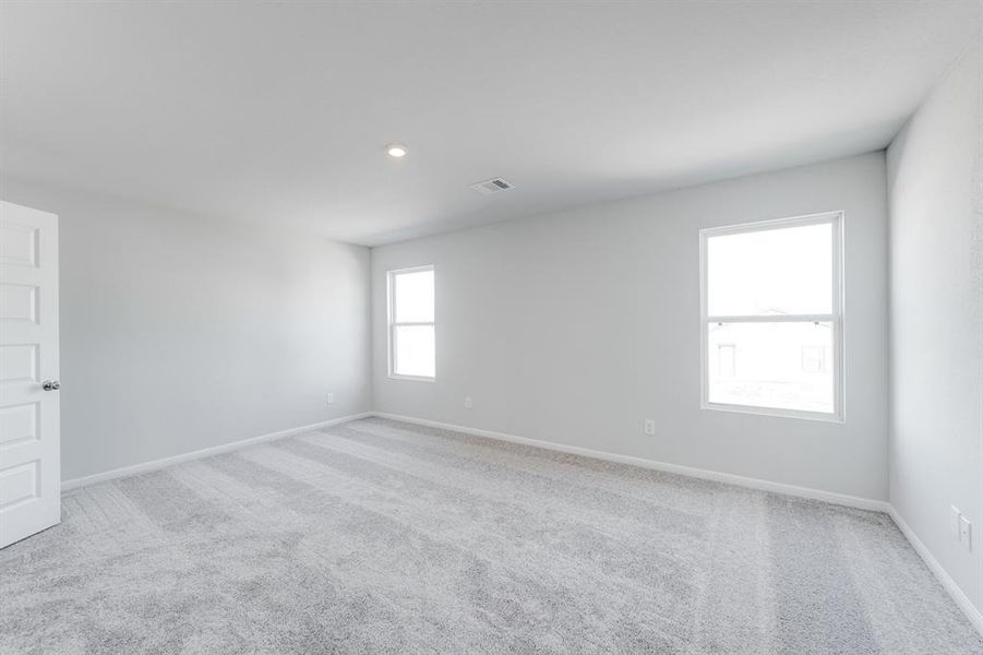 Spacious, unfurnished interior of a new home in Meadows of Chandler, Chandler (Image 18).