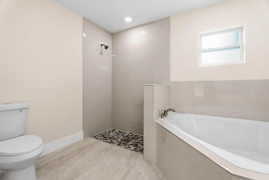 20-web-or-mls-SMG04779